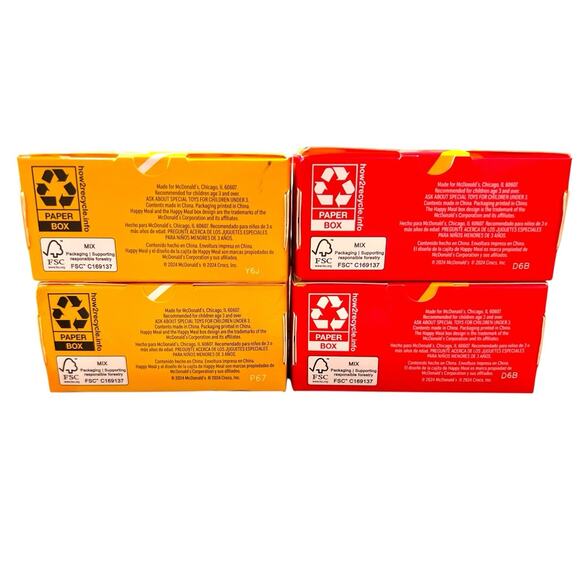 Lot of 4 NEW McDonald's Mini Crocs Keychain 2-#4, 2-#8 Happy Meal Toy NIB - Picture 5 of 7